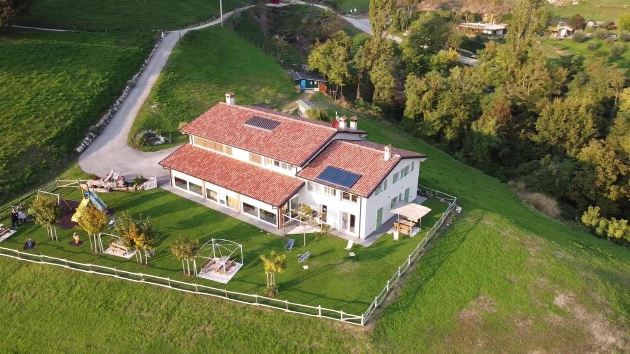 Agriturismo Fattoria Monte Baldo Vista Lago Каприно Веронезе Екстериор снимка