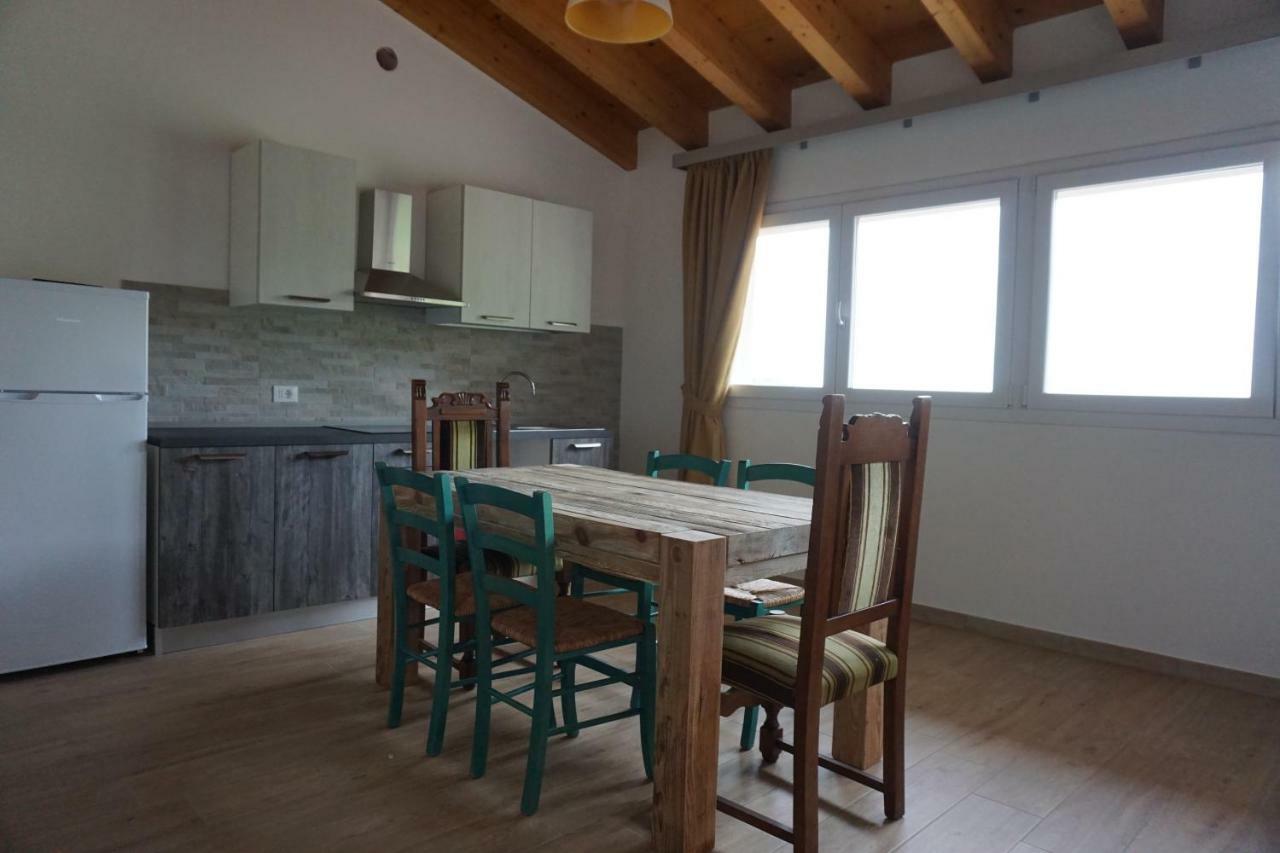 Agriturismo Fattoria Monte Baldo Vista Lago Каприно Веронезе Екстериор снимка
